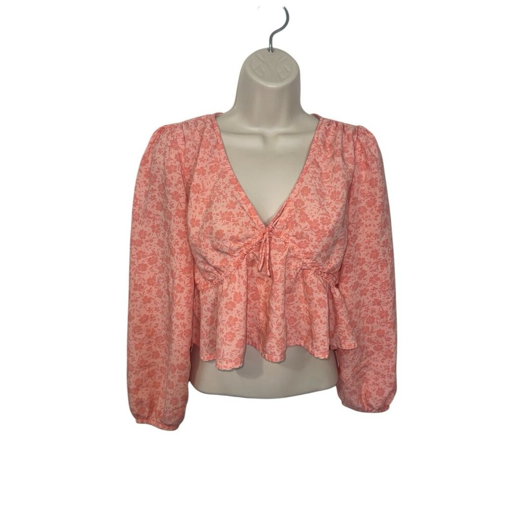 BILLA BONG Women's Size Medium Pink Floral Cropped Top Long Sleeves High Low Hem
